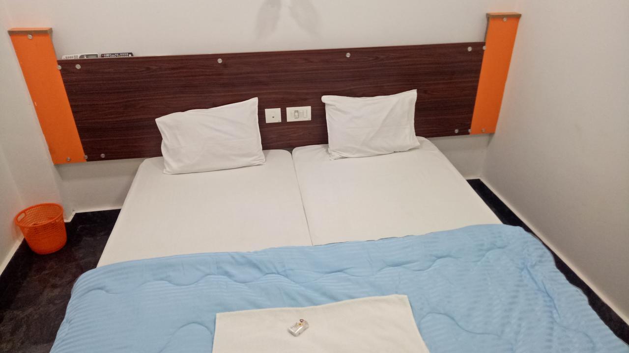 Mugal Beach Resort Alappuzha ภายนอก รูปภาพ